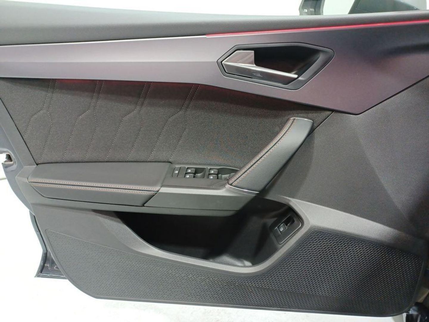 CUPRA León 1.5 eTSI Launch Edition DSG 110 kW (150 CV)