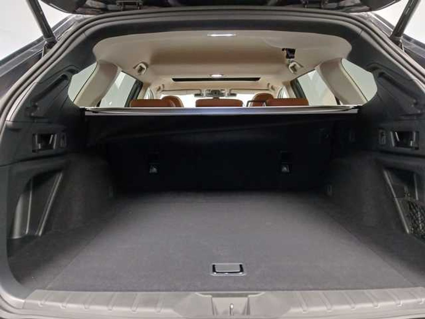 Subaru Outback 2.5 Touring AWD CVT Lineartronic 124 kW (169 CV)