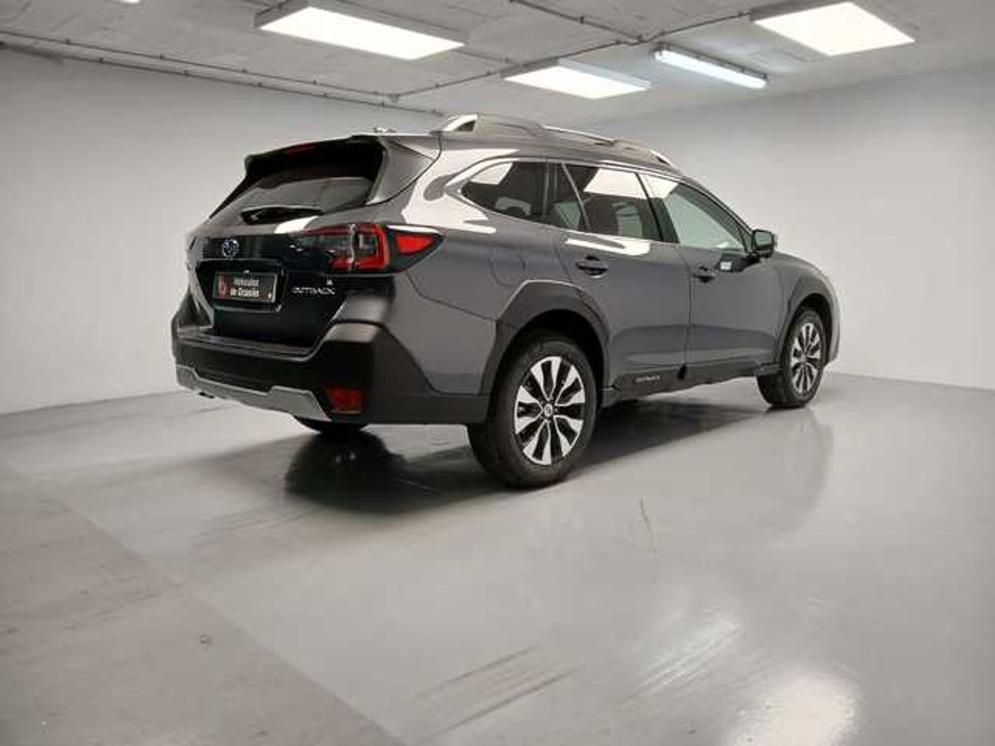 Subaru Outback 2.5 Touring AWD CVT Lineartronic 124 kW (169 CV)