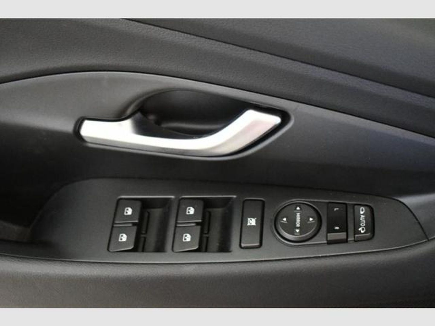 Hyundai i30 1.0 TGDI 48V Klass 88 kW (120 CV)