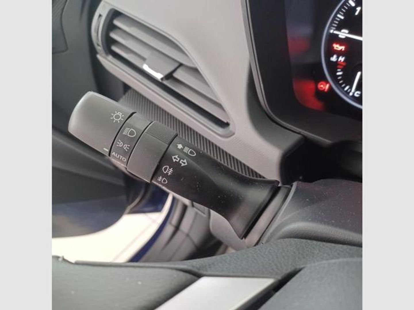 Subaru Crosstrek 2.0i Hybrid Touring CVT 100 kW (136 CV)