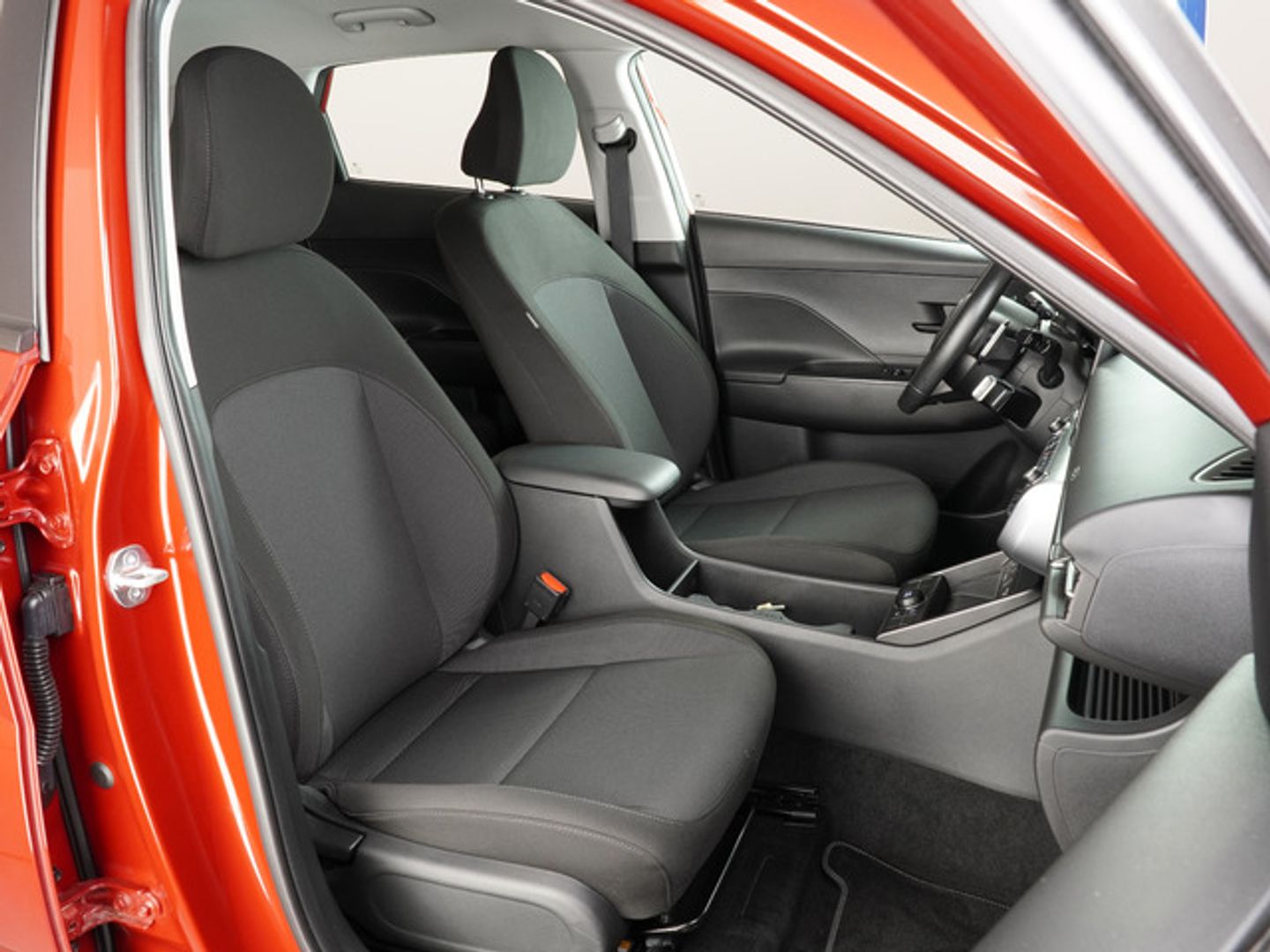 Hyundai Kona 1.6 GDI HEV Maxx DCT 104 kW (141 CV)