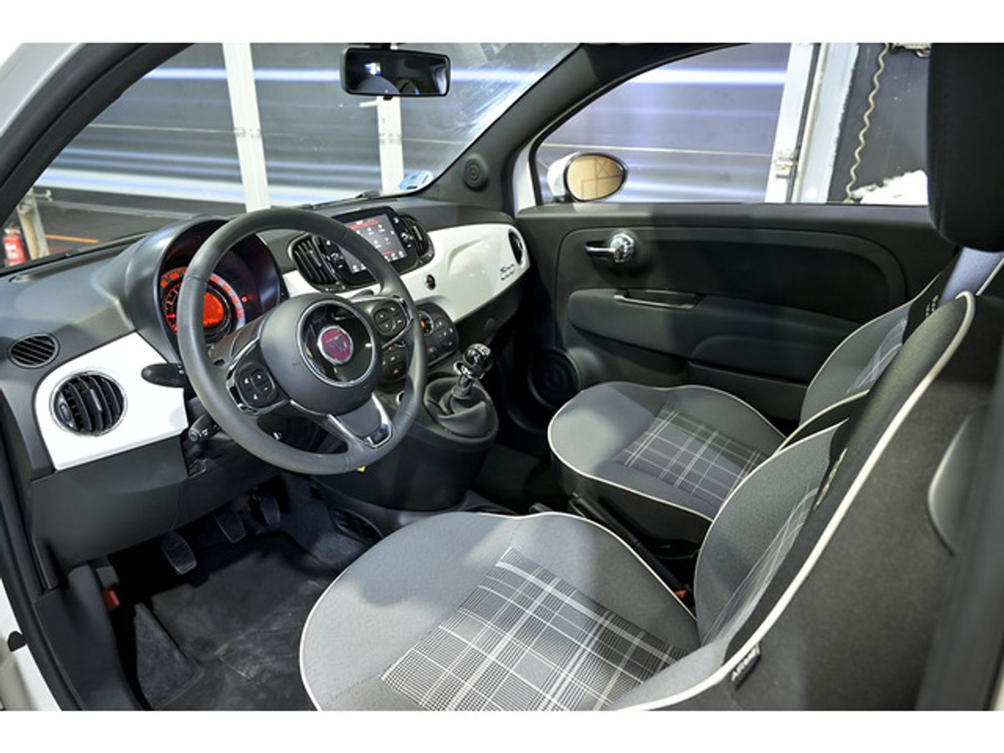 Fiat 500 1.0 6v GSE Lounge 51 kW (70 CV)
