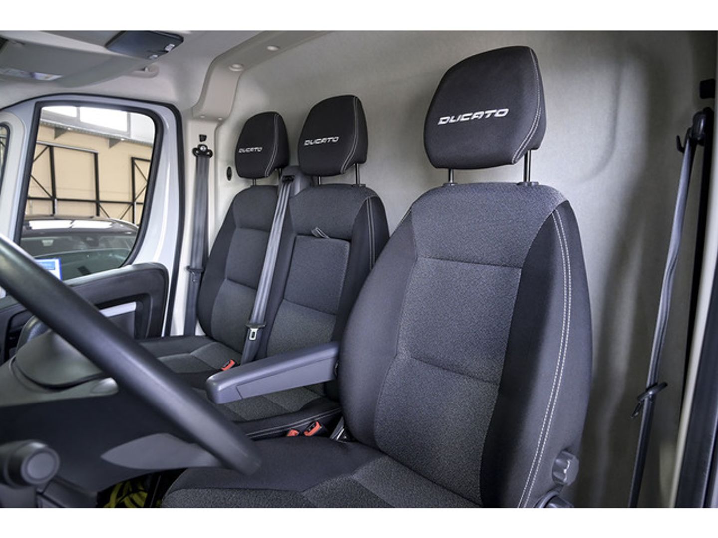 Fiat e-Ducato Furgón e-Ducato 3.500 L2 H2 47 kW 90 kW (122 CV)