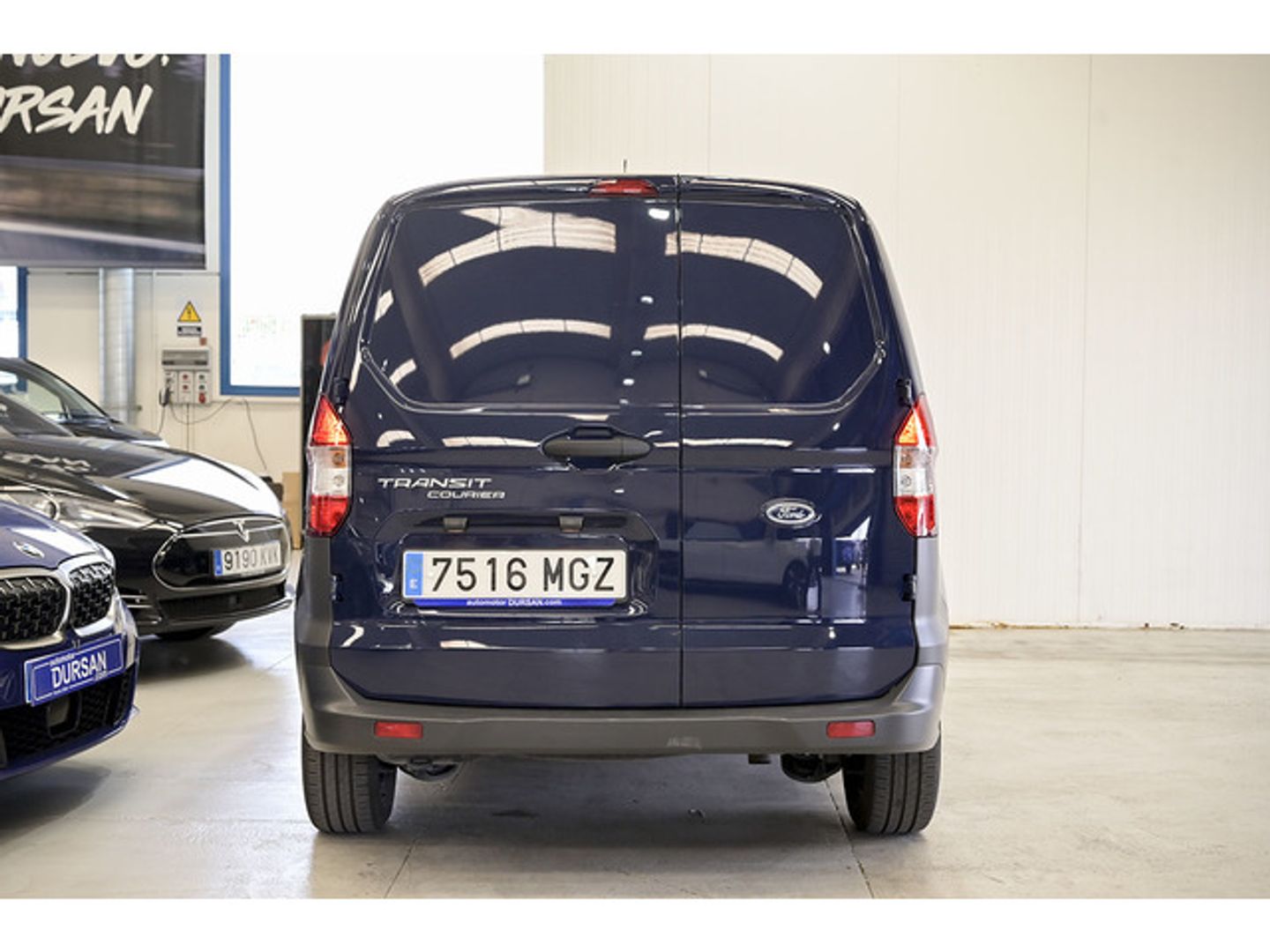 Ford Transit Courier Furgon 1.5 TDCI Trend 74 kW (100 CV) Azul Industrial