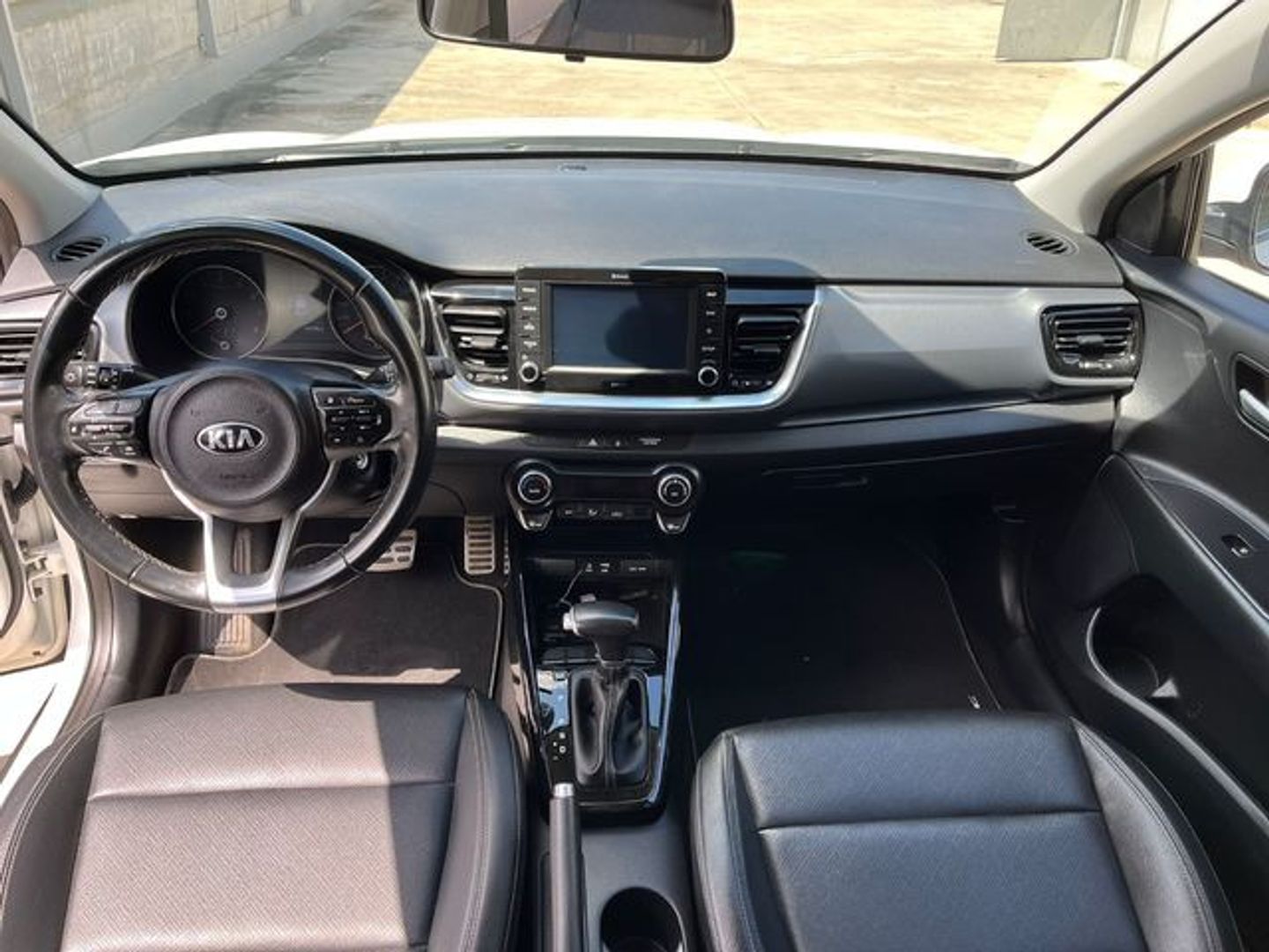 Kia Stonic 1.0 T-GDi Black Edition DCT 88 kW (120 CV)