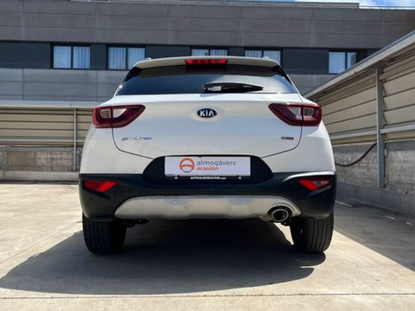 Kia Stonic 1.0 T-GDi Black Edition DCT 88 kW (120 CV)