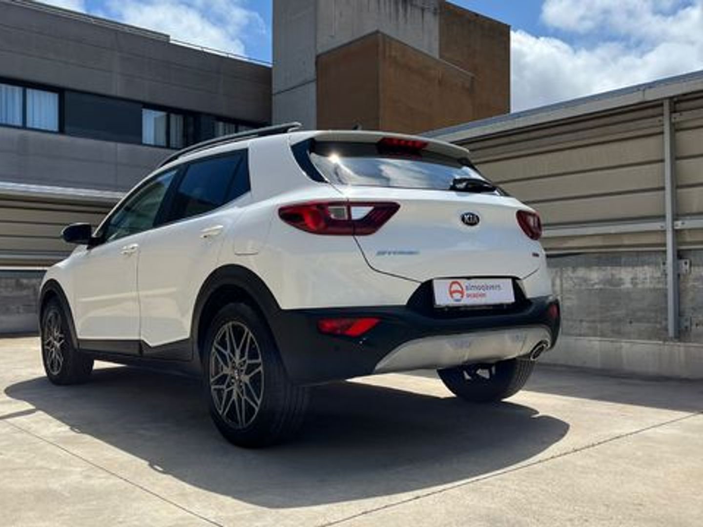 Kia Stonic 1.0 T-GDi Black Edition DCT 88 kW (120 CV)