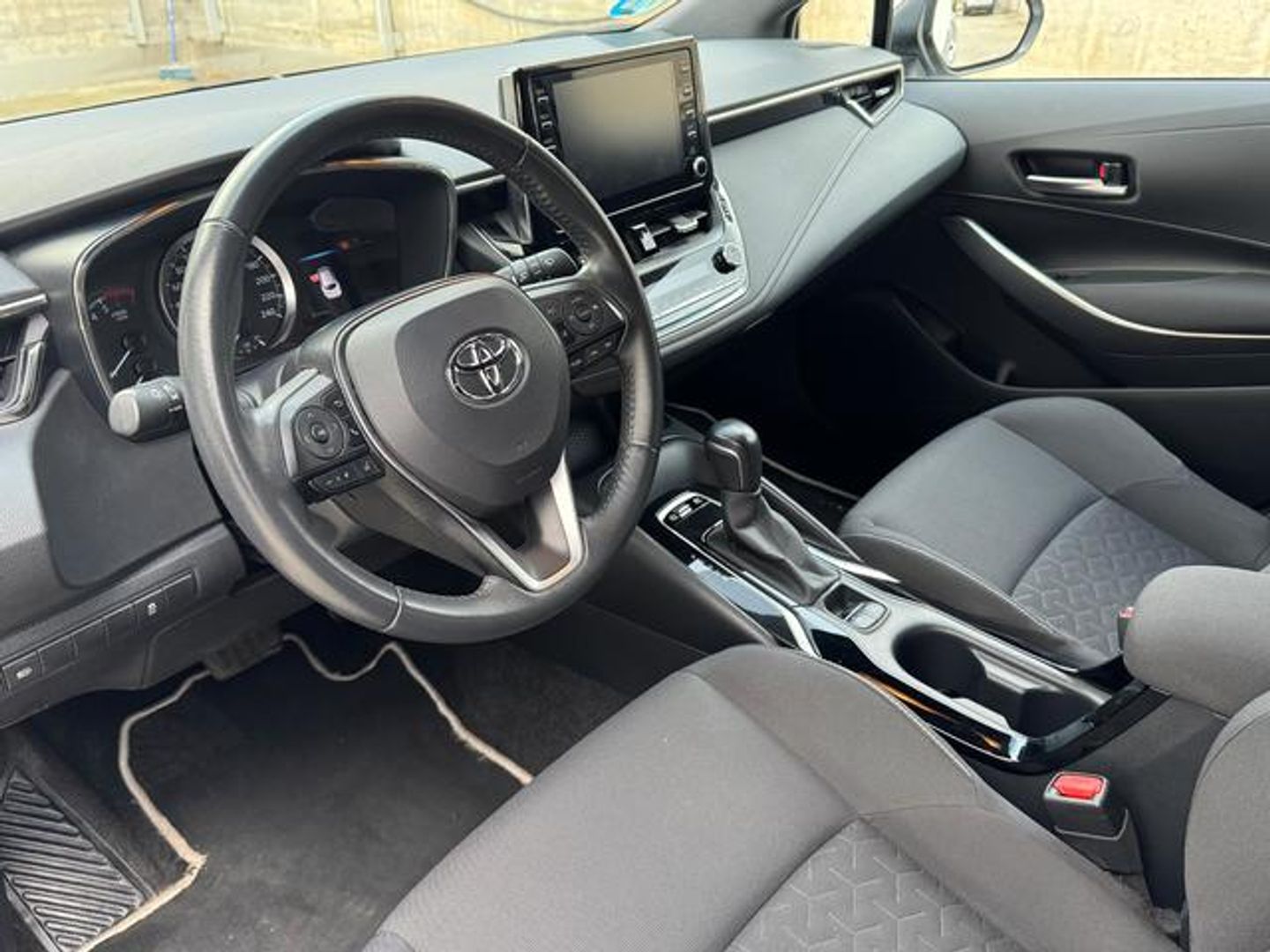 Toyota Corolla 1.8 125 Híbrido Touring Business Plus E-CVT 90 kW (122 CV)