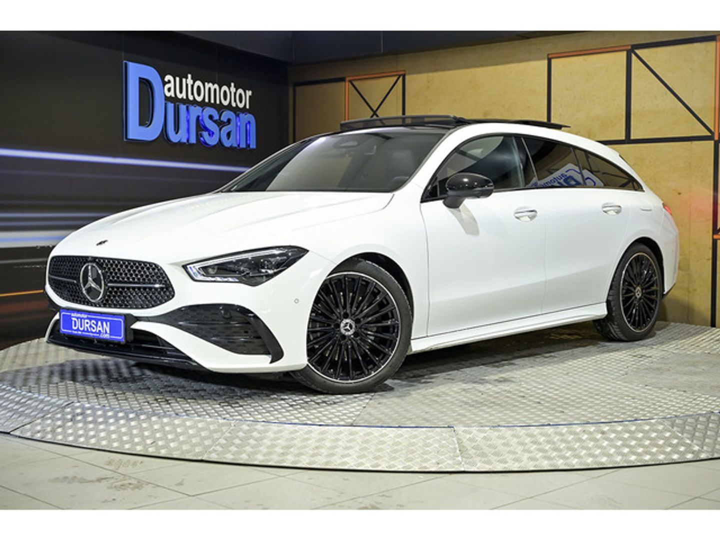 Mercedes-Benz CLA Shooting Brake 220 d 140 kW (190 CV) Blanco Familiar