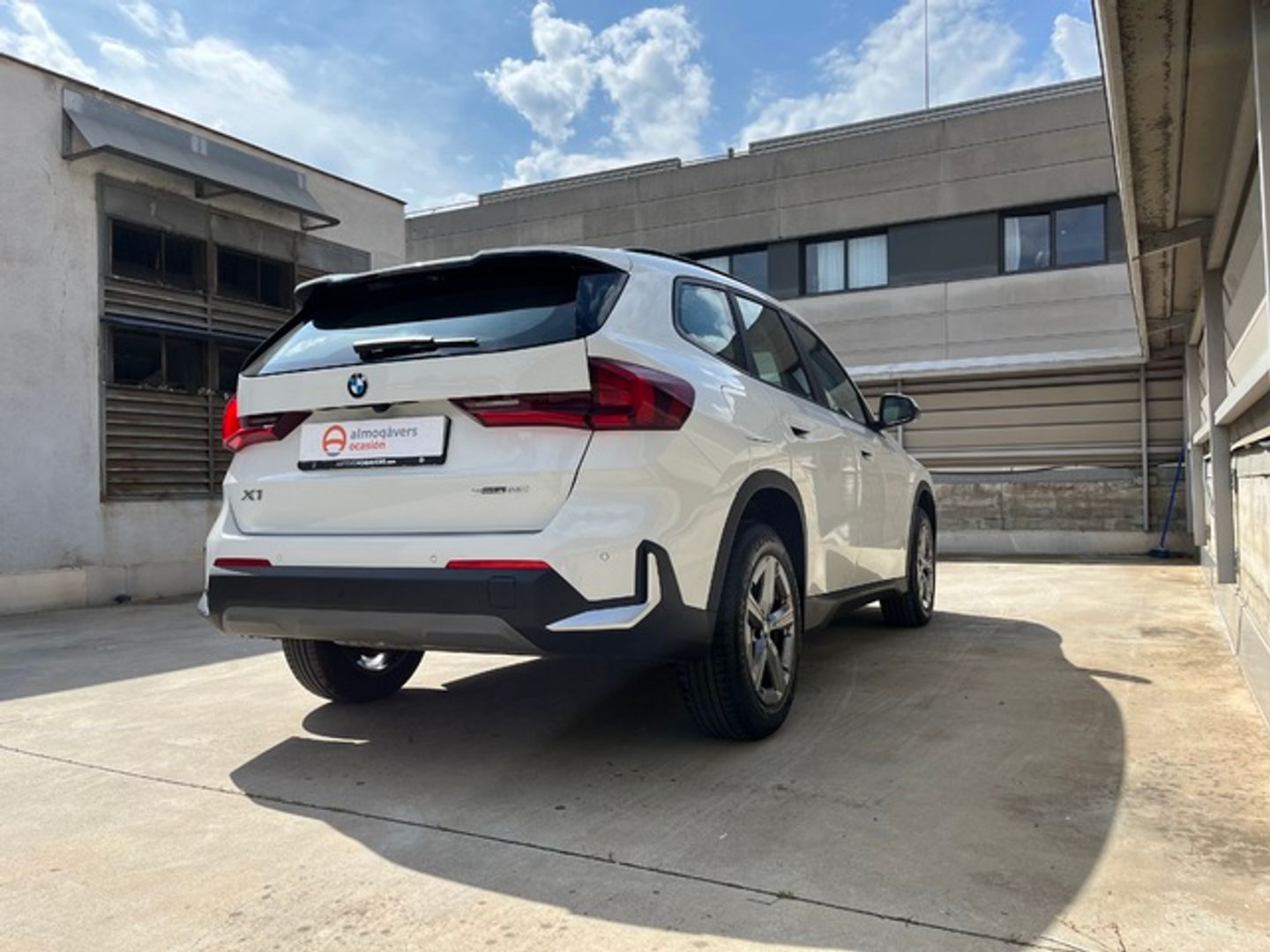 BMW X1 sDrive18i 100 kW (136 CV)