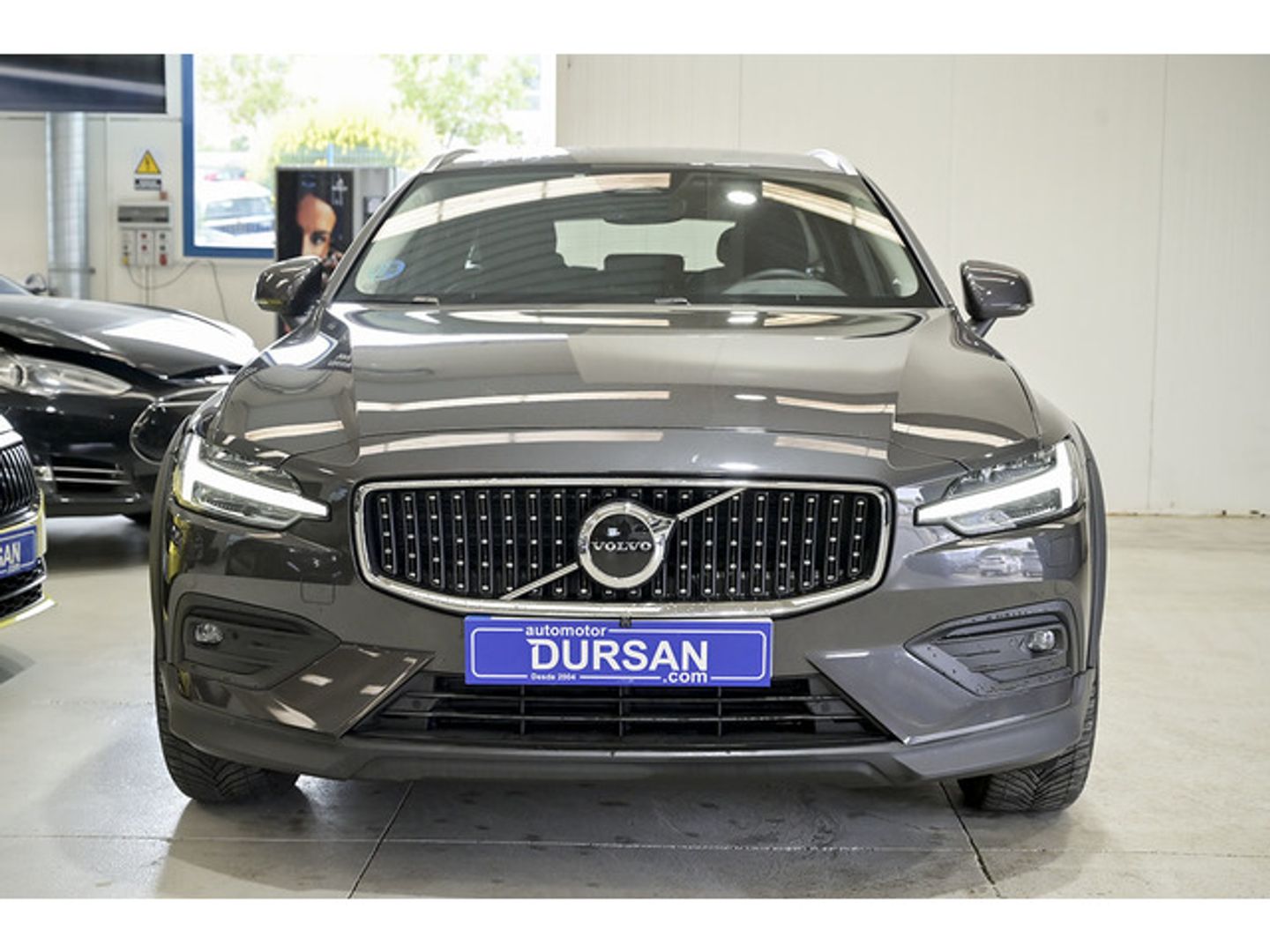 Volvo V60 Cross Country B4 D Cross Country Core AWD Auto 145 kW (197 CV)