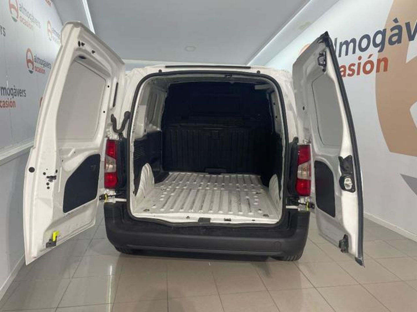 Citroen Berlingo Furgon BlueHDi 100 Talla M Control 75 kW (102 CV)