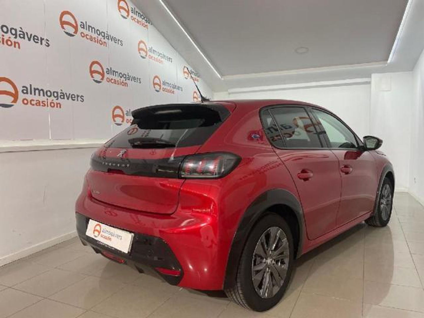 Peugeot e-208 Eléctrico Allure Pack 100 kW (136 CV)