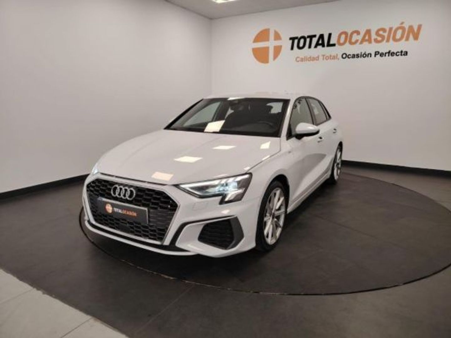 Audi A3 Sportback S line 35 TDI 110 kW (150 CV) S tronic Blanco Compact
