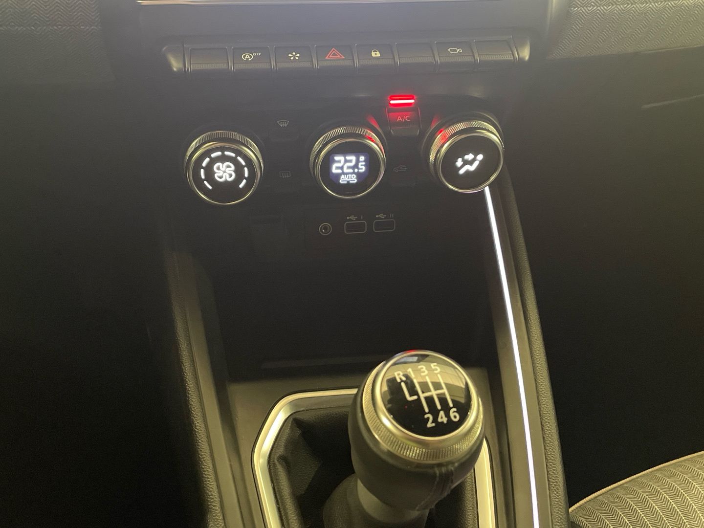 Renault Clio Techno TCe 66 kW (90 CV)