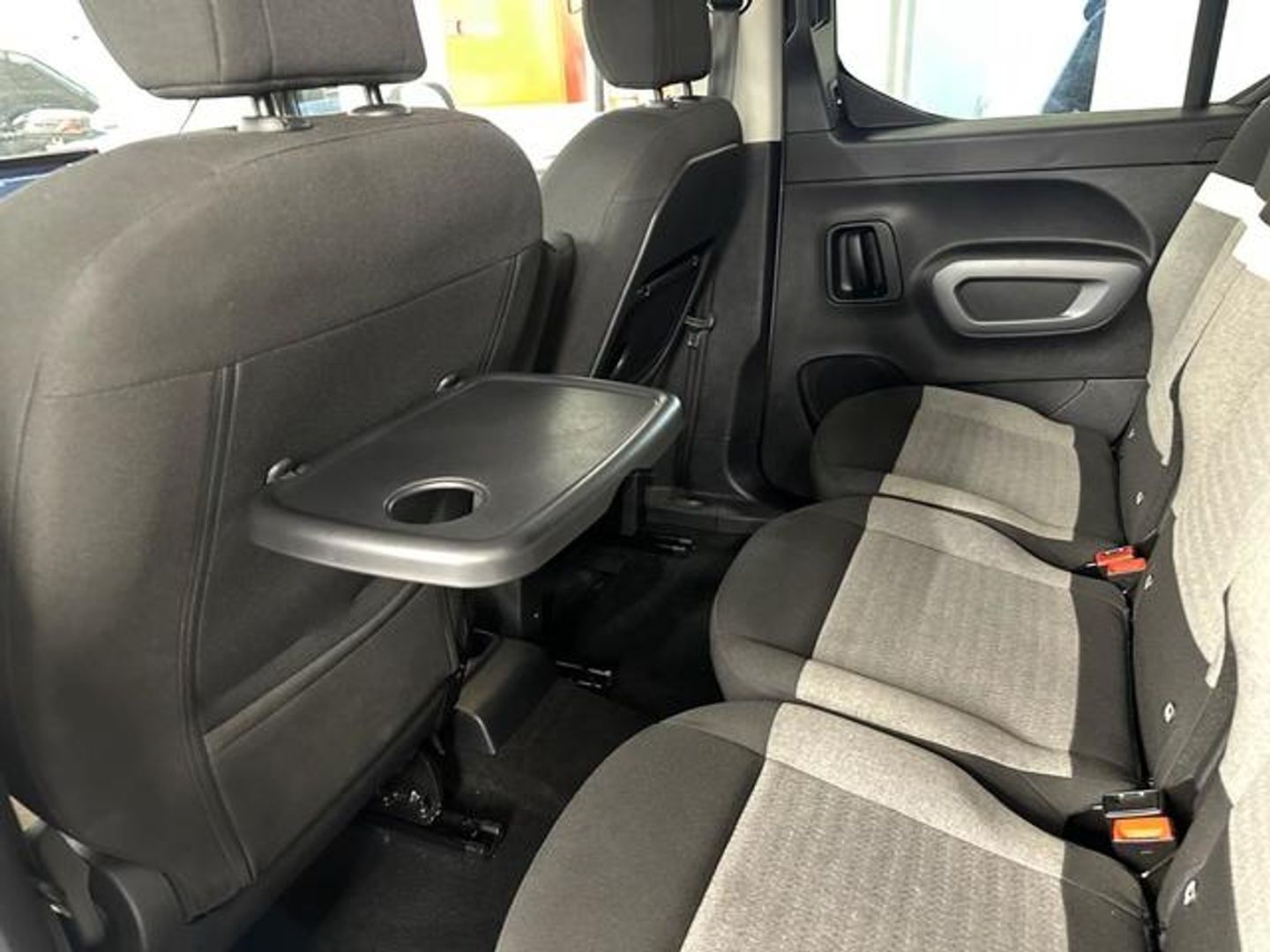 Citroen Berlingo BlueHDi 100 S&S Talla M Feel Business 75 kW (102 CV)