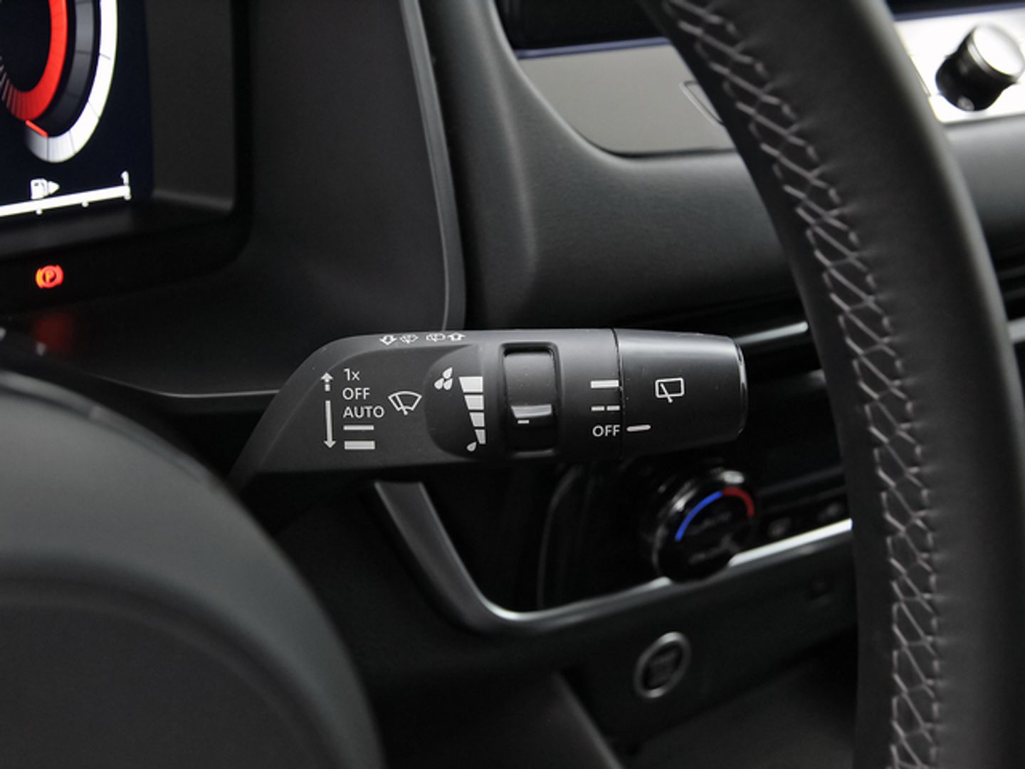 Nissan Qashqai DIG-T 140 mHEV N-Connecta 4x2 103 kW (140 CV)