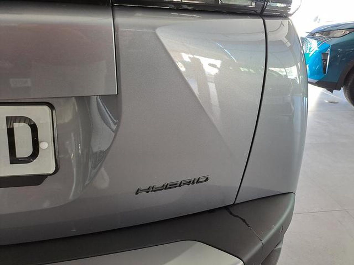 Peugeot 2008 Allure Hybrid eDCS6 107 kW (145 CV)
