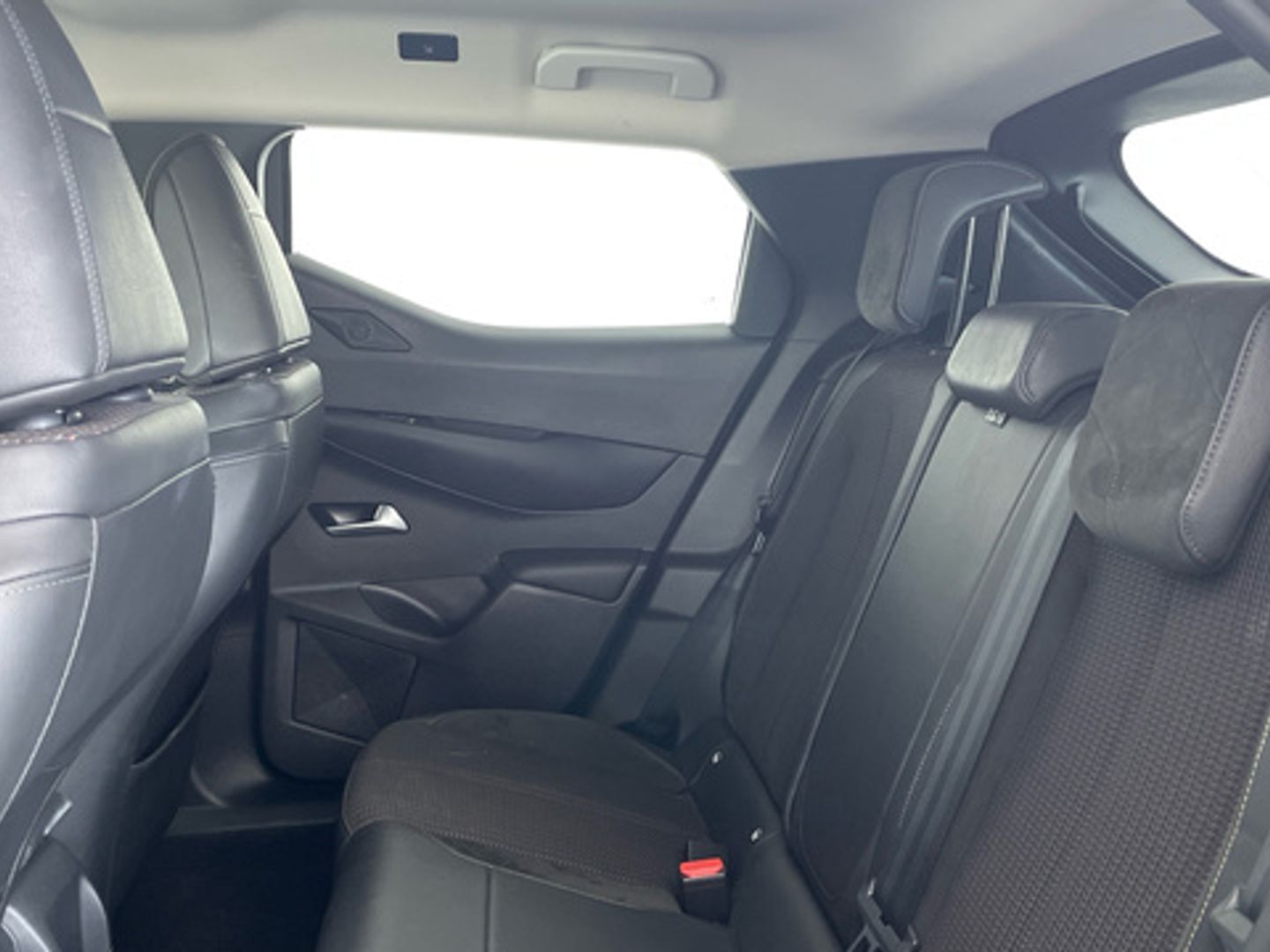 DS DS3 Crossback BlueHDi 130 Performance Line Auto 96 kW (131 CV)