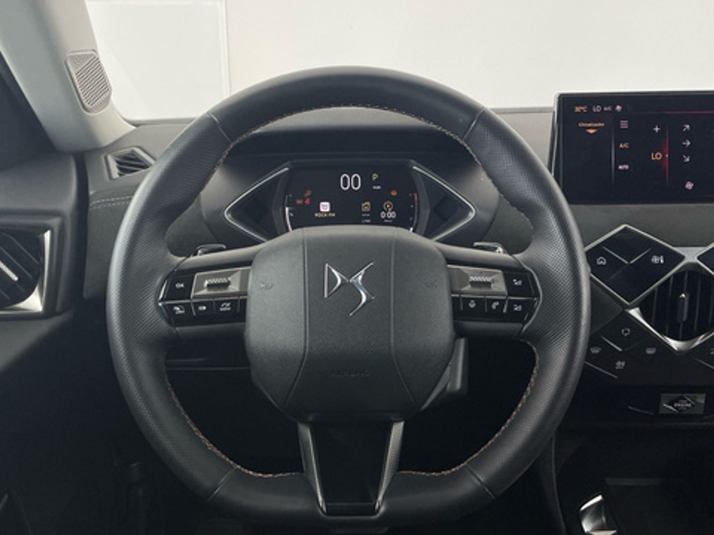 DS DS3 Crossback BlueHDi 130 Performance Line Auto 96 kW (131 CV)