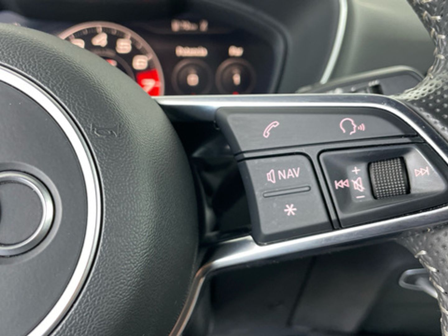 Audi TT S Coupe TFSI quattro 235 kW (320 CV) S tronic