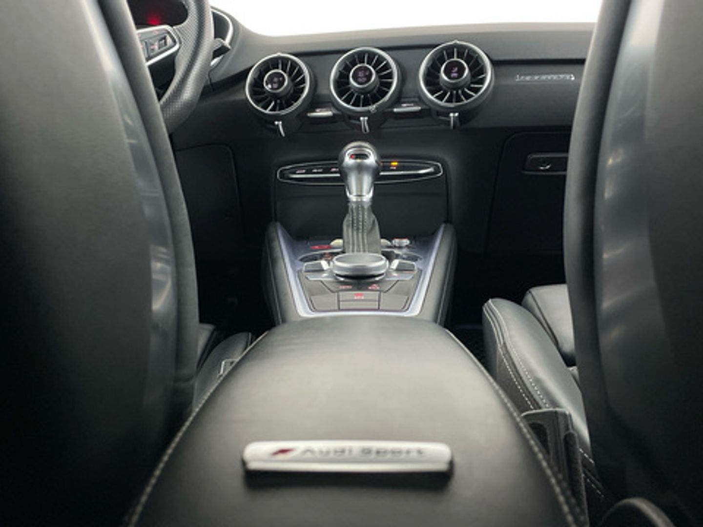 Audi TT S Coupe TFSI quattro 235 kW (320 CV) S tronic