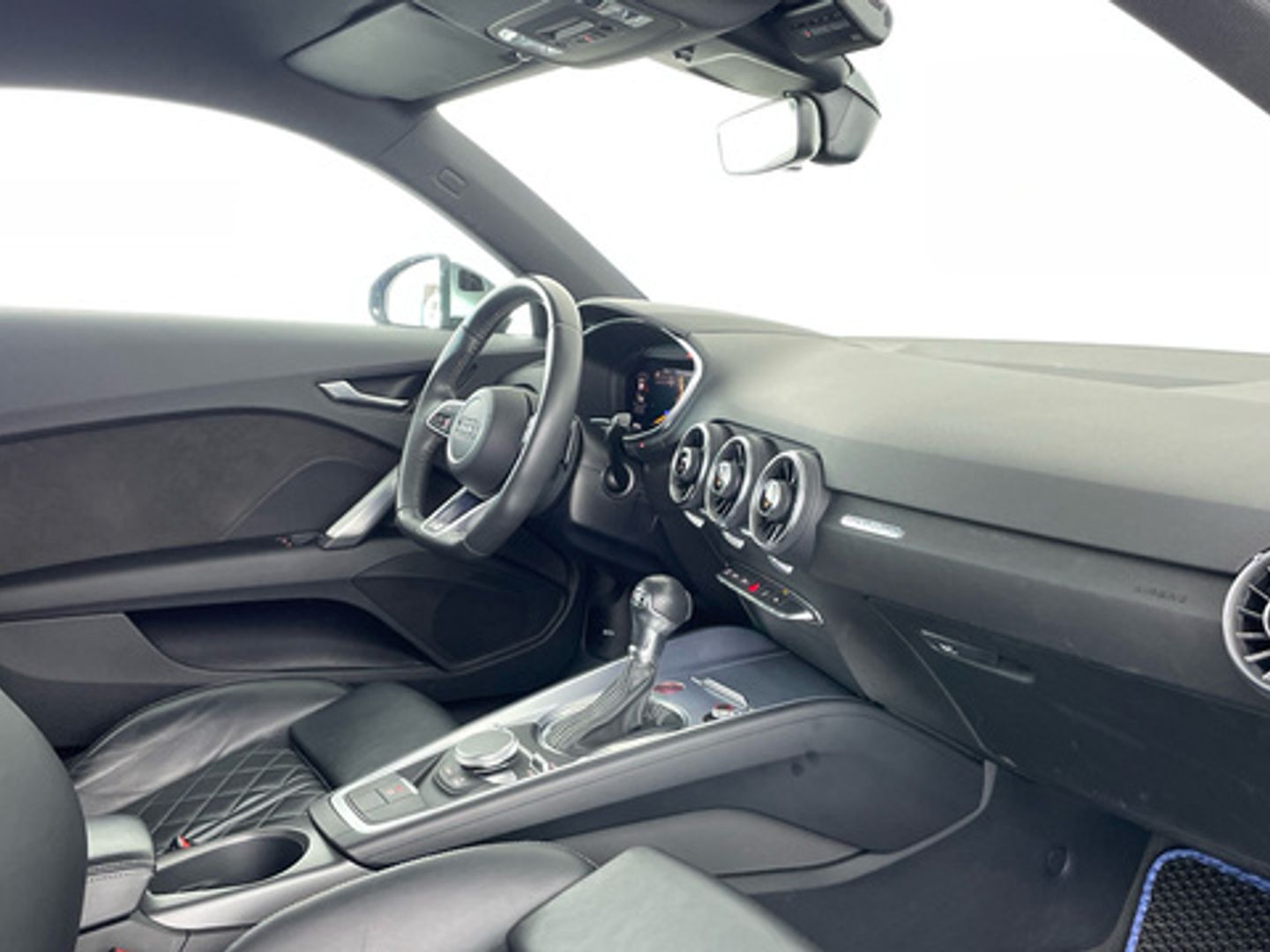 Audi TT S Coupe TFSI quattro 235 kW (320 CV) S tronic