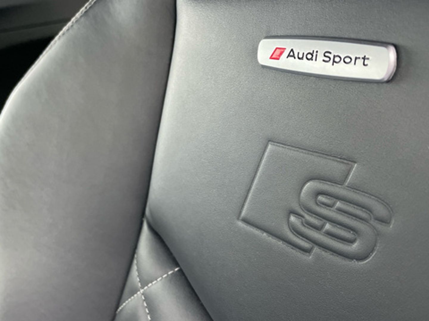Audi TT S Coupe TFSI quattro 235 kW (320 CV) S tronic