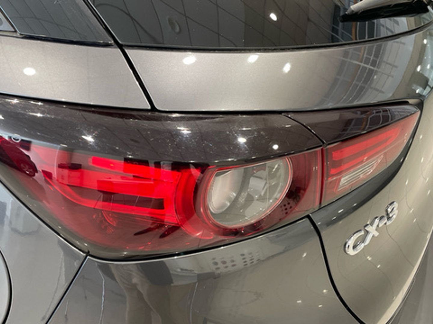 Mazda CX-3 2.0 G Zenith 2WD AT 89 kW (121 CV)