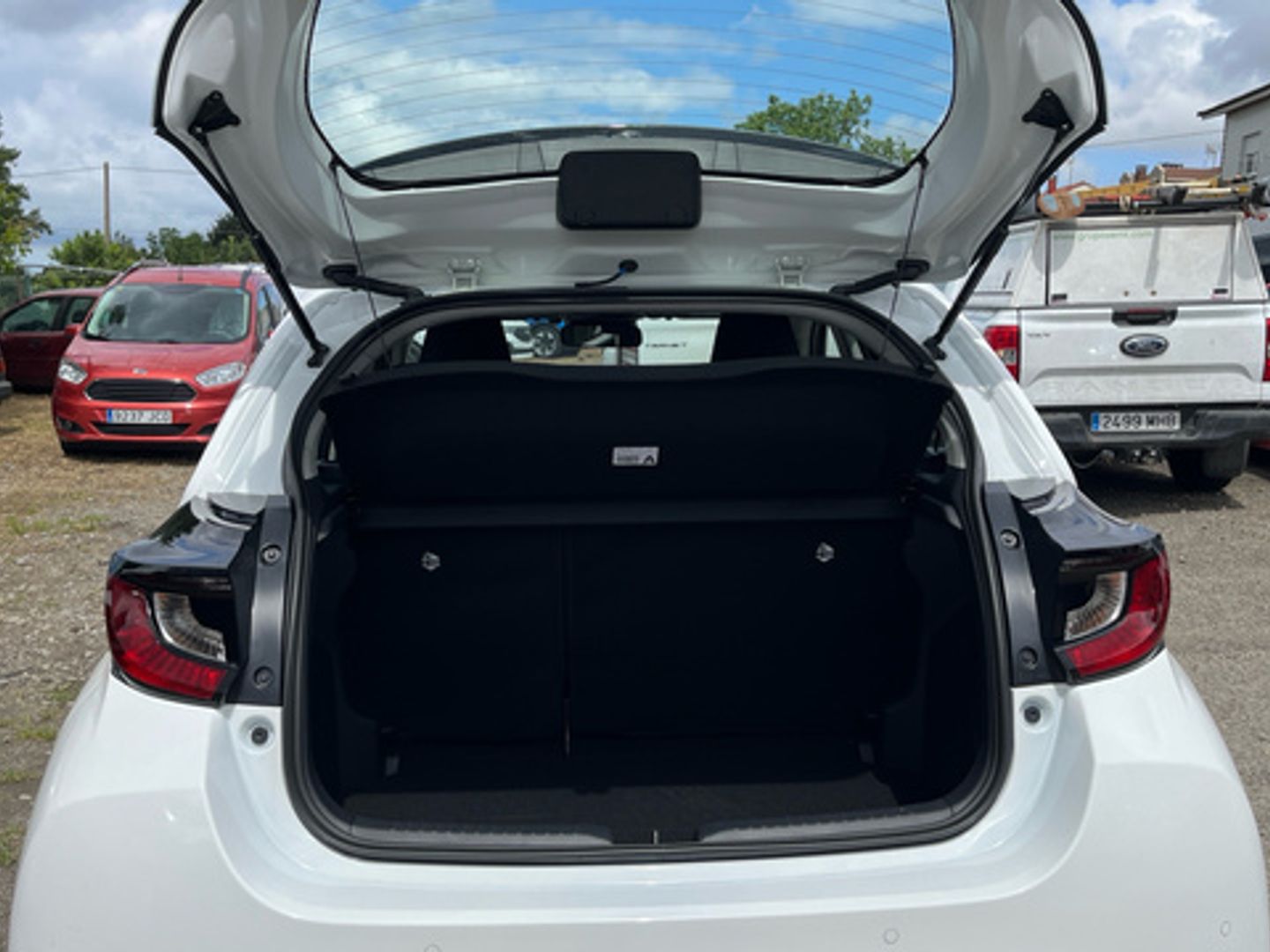 Mazda Mazda 2 1.5 Hybrid Pure Plus CVT 85 kW (116 CV)
