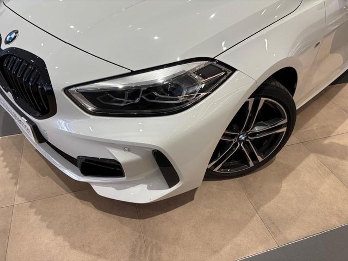 BMW Serie 1 118i 103 kW (140 CV)