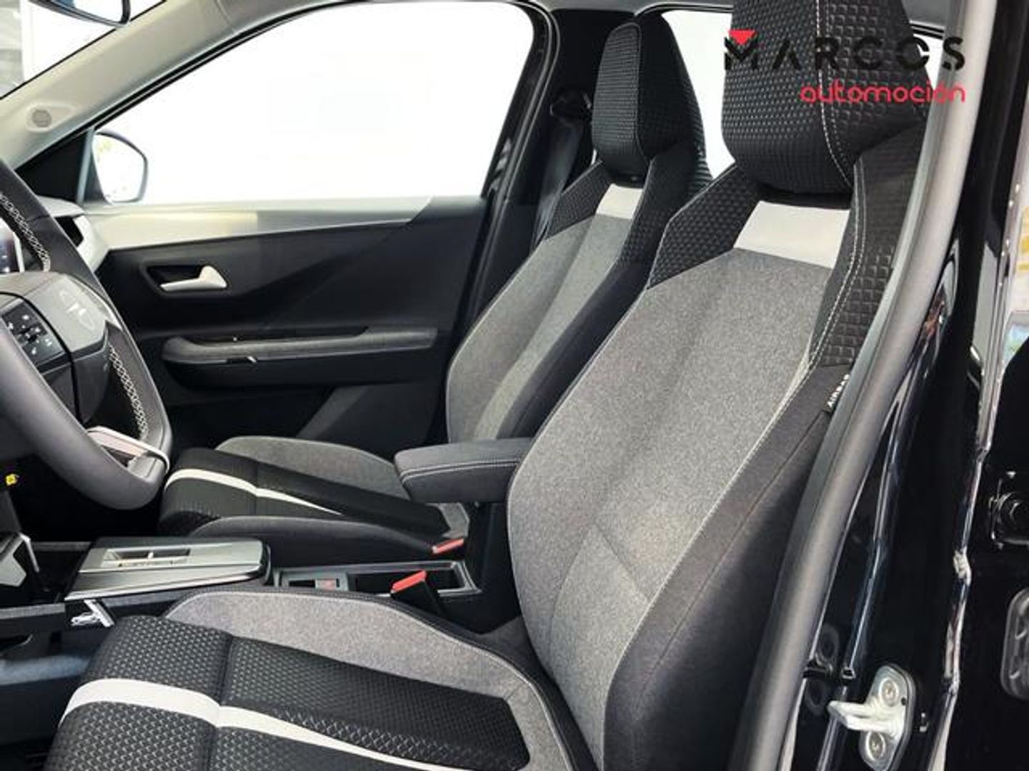 Opel Frontera 1.2T XHT Hybrid eDCT6 GS 100 kW (136 CV)