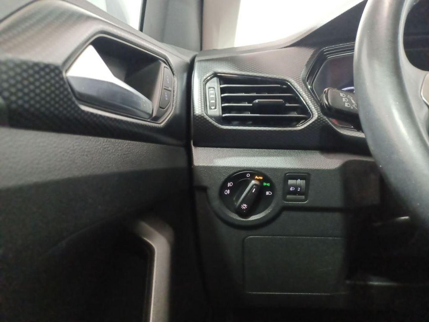 Volkswagen T-Cross Advance 1.0 TSI 81 kW (110 CV) DSG