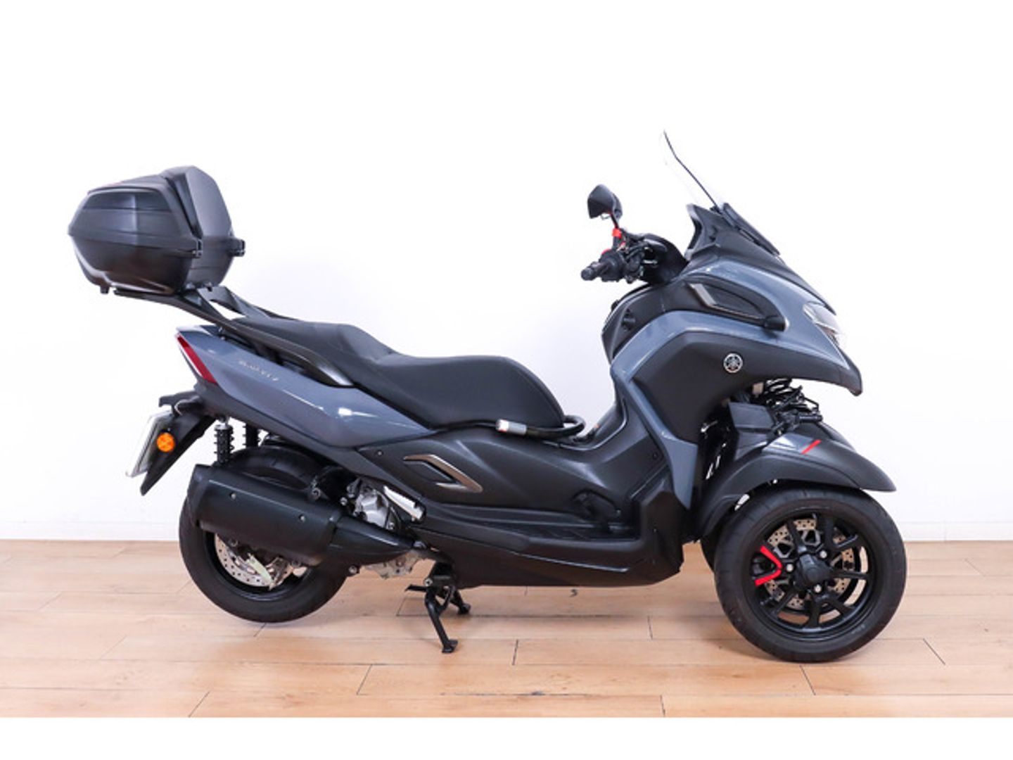 YAMAHA Tricity 300 Gris Motorcycle