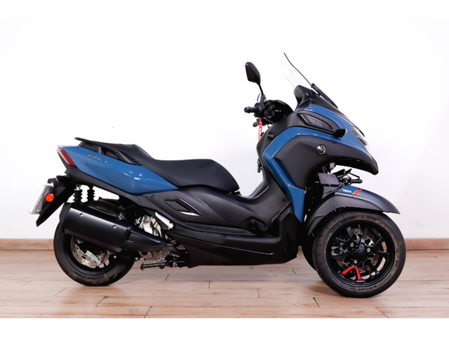 Yamaha Tricity 300 Azul Motorcycle