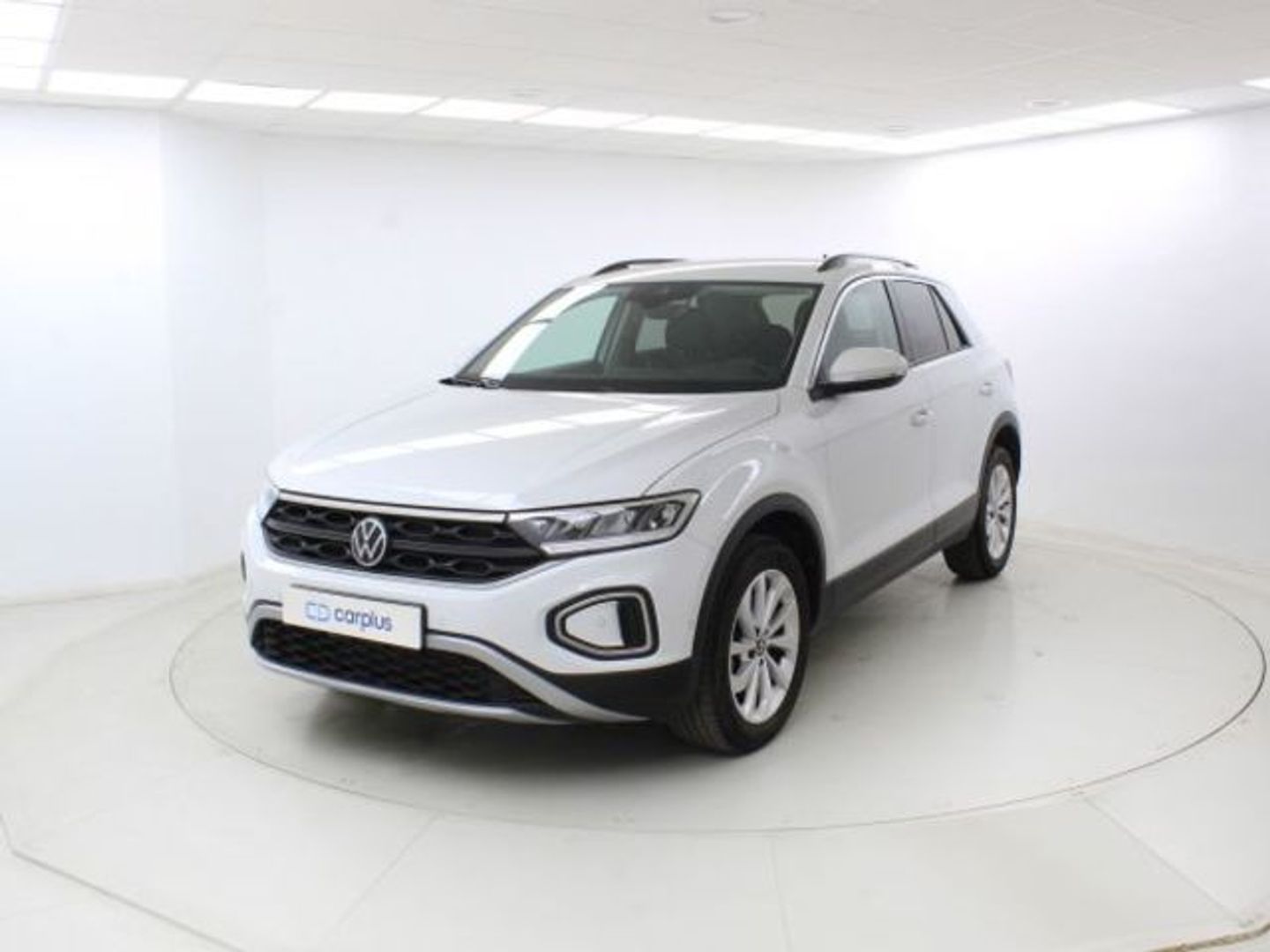 Volkswagen T-Roc ``Más`` 1.0 TSI 81 kW (110 CV)