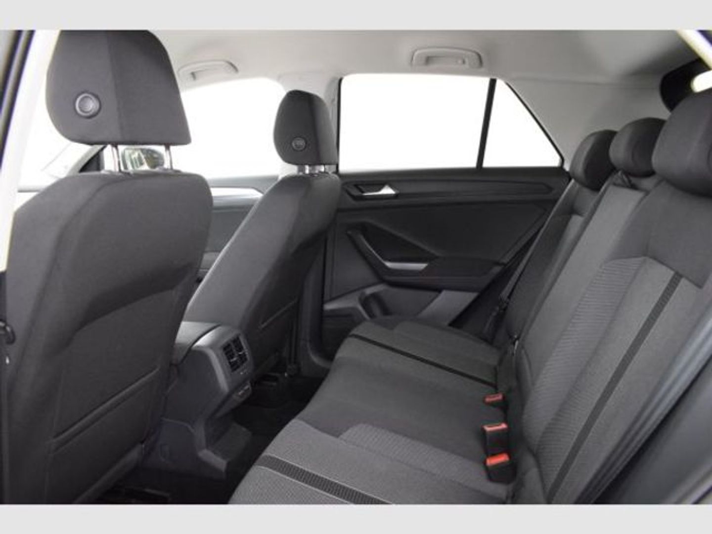 Volkswagen T-Roc ``Más`` 1.0 TSI 81 kW (110 CV)