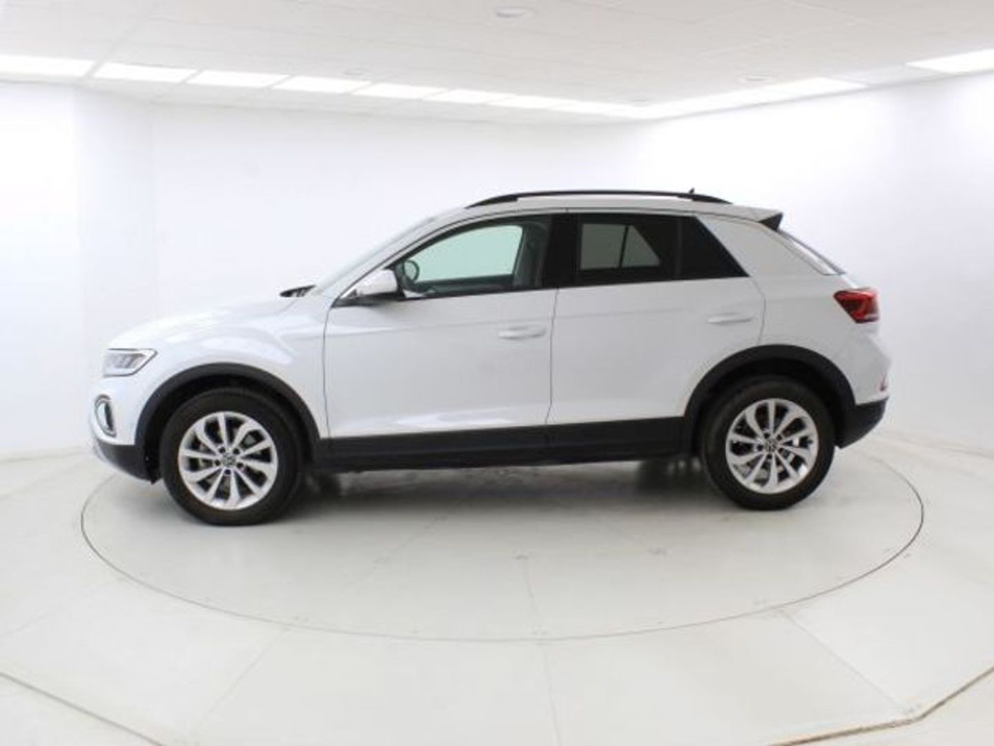 Volkswagen T-Roc ``Más`` 1.0 TSI 81 kW (110 CV)