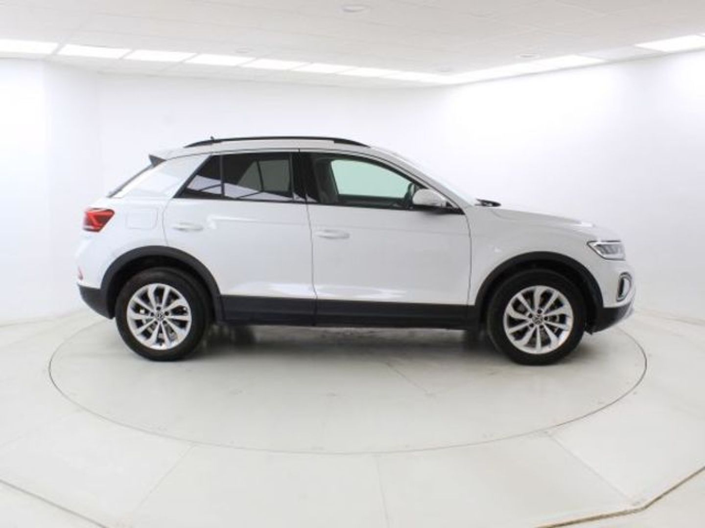 Volkswagen T-Roc ``Más`` 1.0 TSI 81 kW (110 CV)