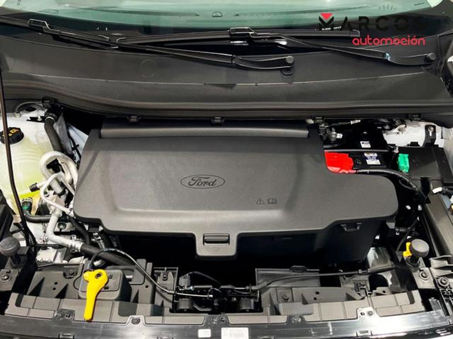 Ford Transit Courier Furgon BEV 54kWh Trend Auto 100 kW (136 CV)