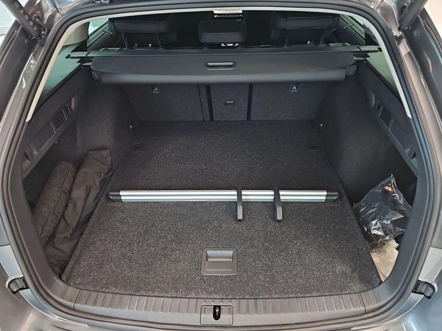 Skoda Octavia Combi 1.5 TSI m-HEV Selection DSG 110 kW (150 CV)