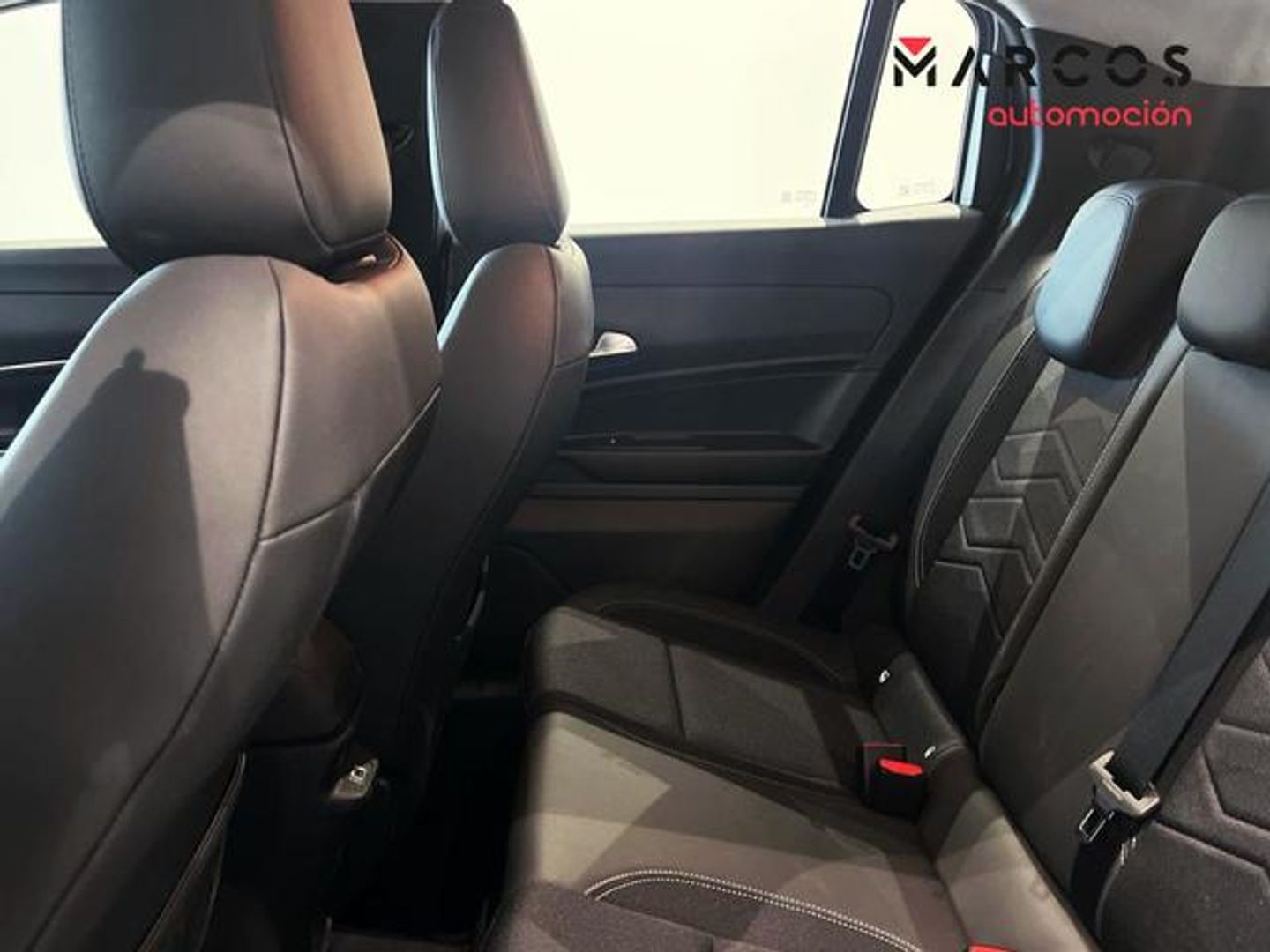Jeep Avenger 1.2 G Altitude 74 kW (100 CV)