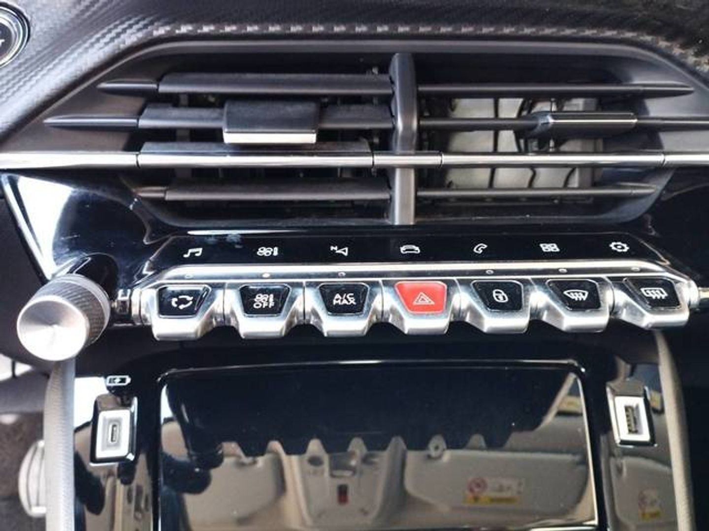 Peugeot 2008 BlueHDi 100 S&S Allure 74 kW (100 CV)