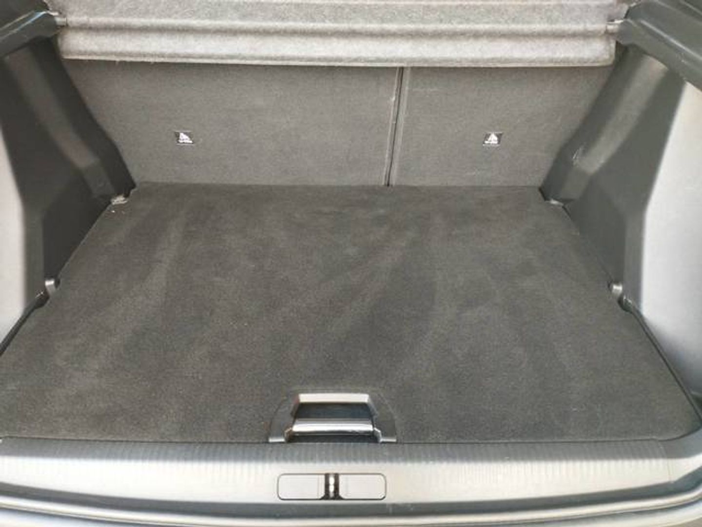 Peugeot 2008 BlueHDi 100 S&S Allure 74 kW (100 CV)