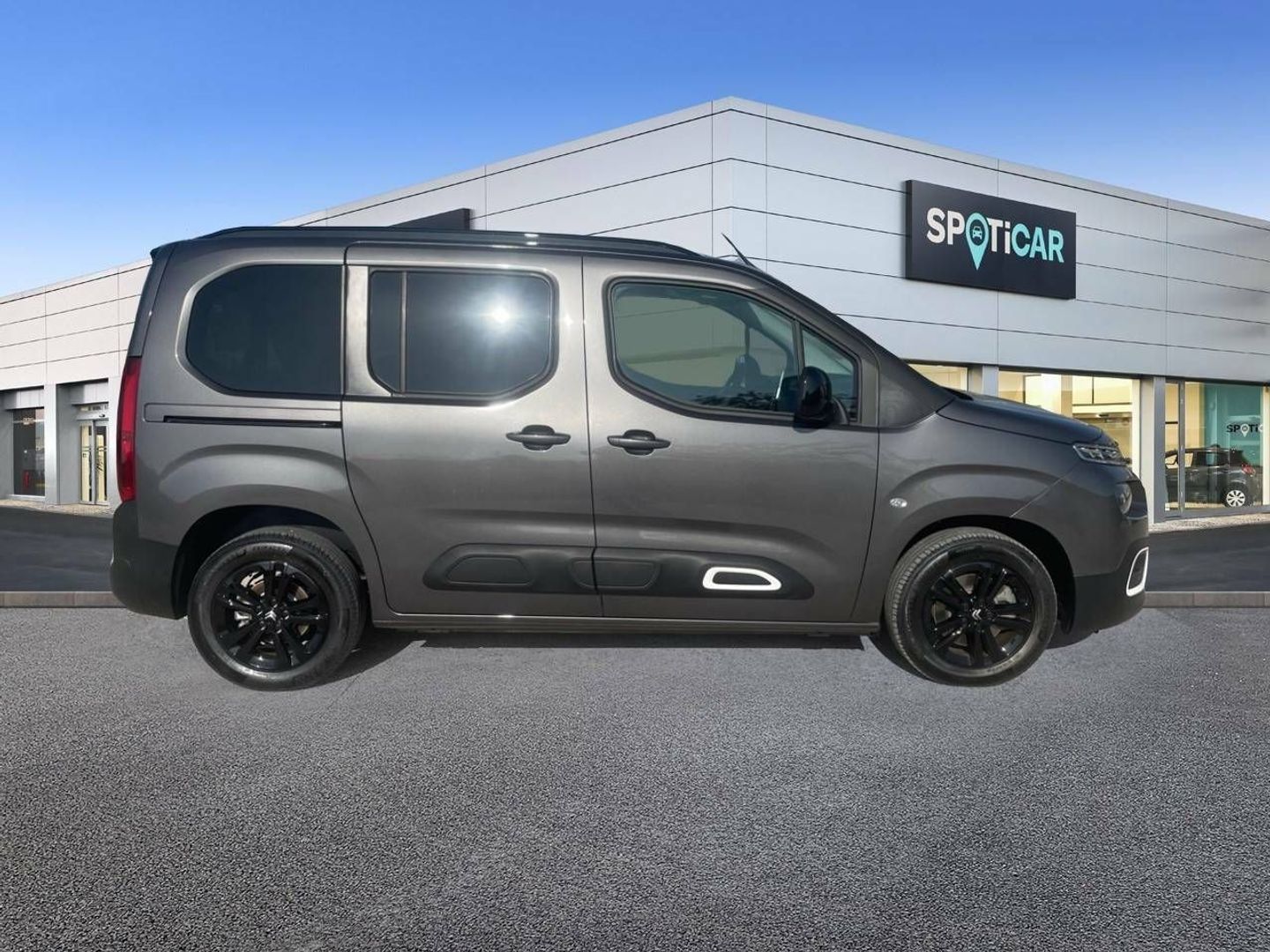 Citroen ë-Berlingo Shine Talla M 50kWh 100 kW (136 CV)