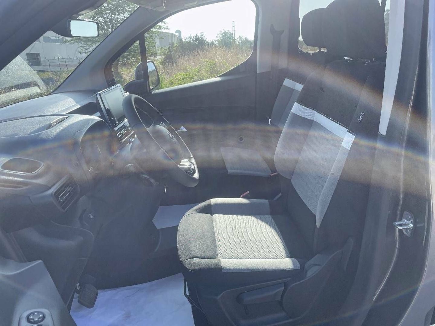 Citroen ë-Berlingo Shine Talla M 50kWh 100 kW (136 CV)