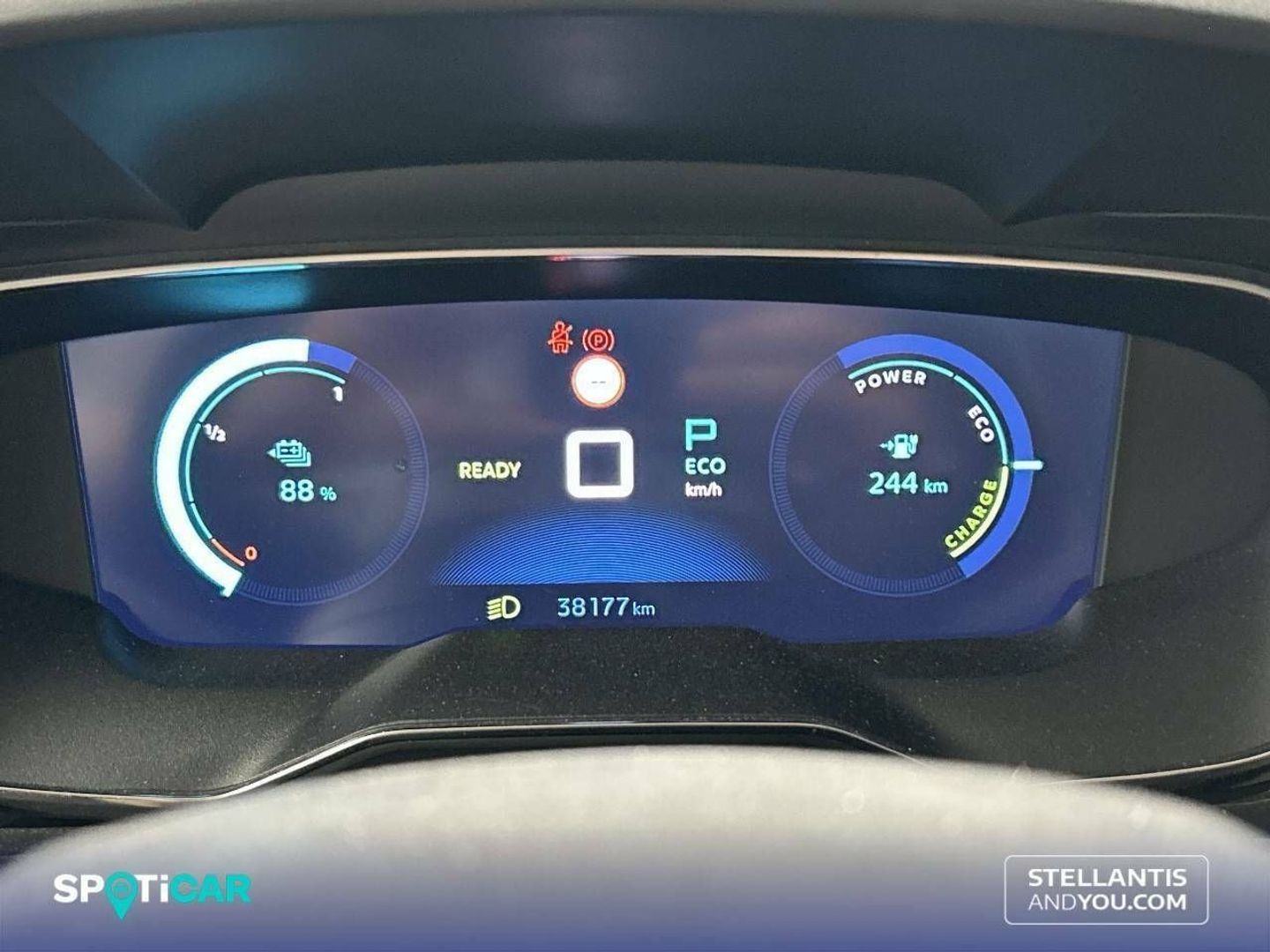 Citroen ë-Berlingo Shine Talla M 50kWh 100 kW (136 CV)