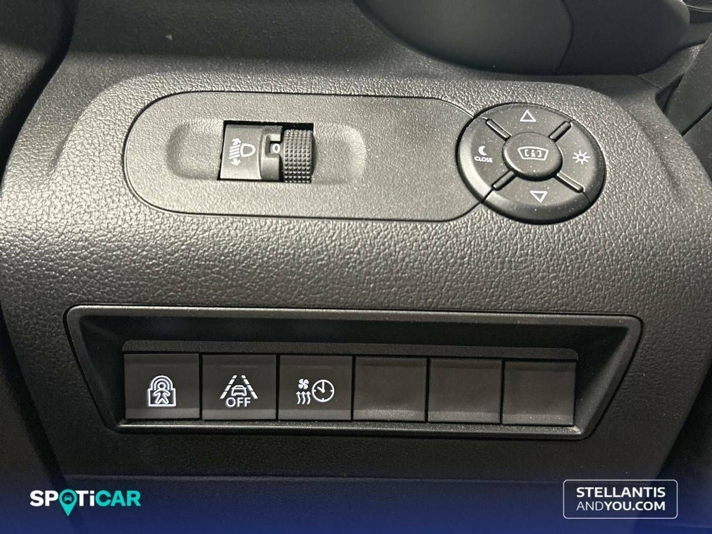 Citroen ë-Berlingo Shine Talla M 50kWh 100 kW (136 CV)