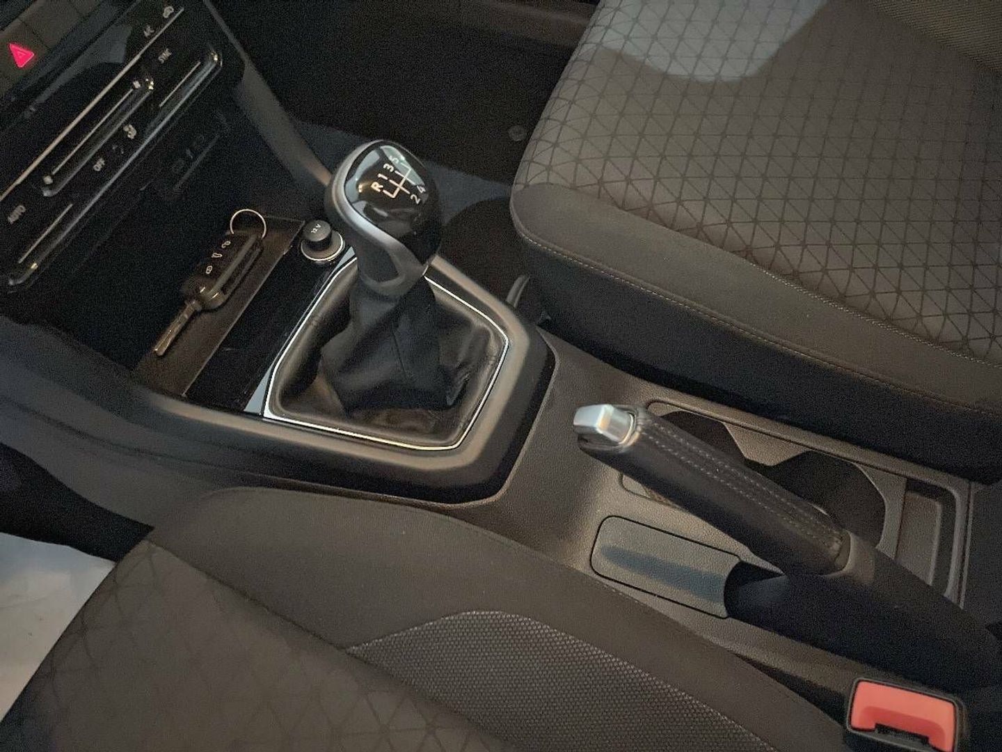 Volkswagen T-Cross Advance 1.0 TSI 70 kW (95 CV)